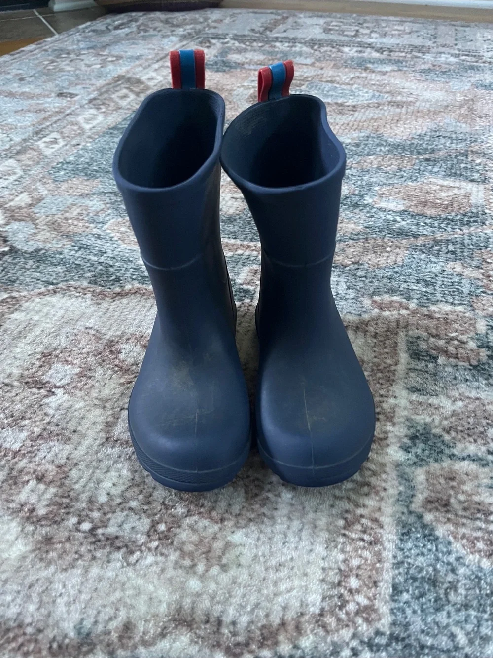 Totes Charley Talk Kids Navy Rain Boots with Red-Blue Pull Tabs